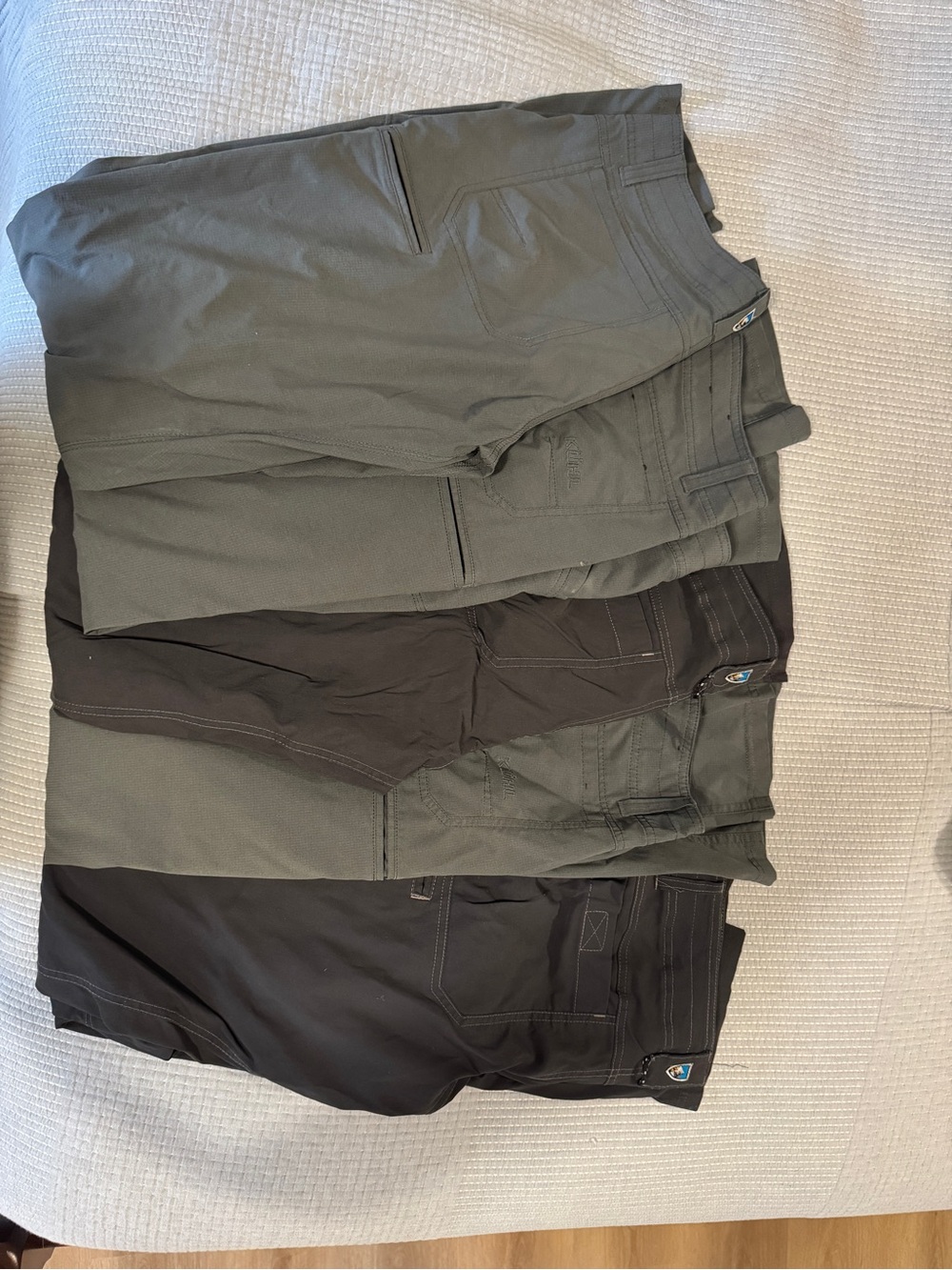 5 pair Kuhl Men's Pants in Gray and Dark Gray 32x36